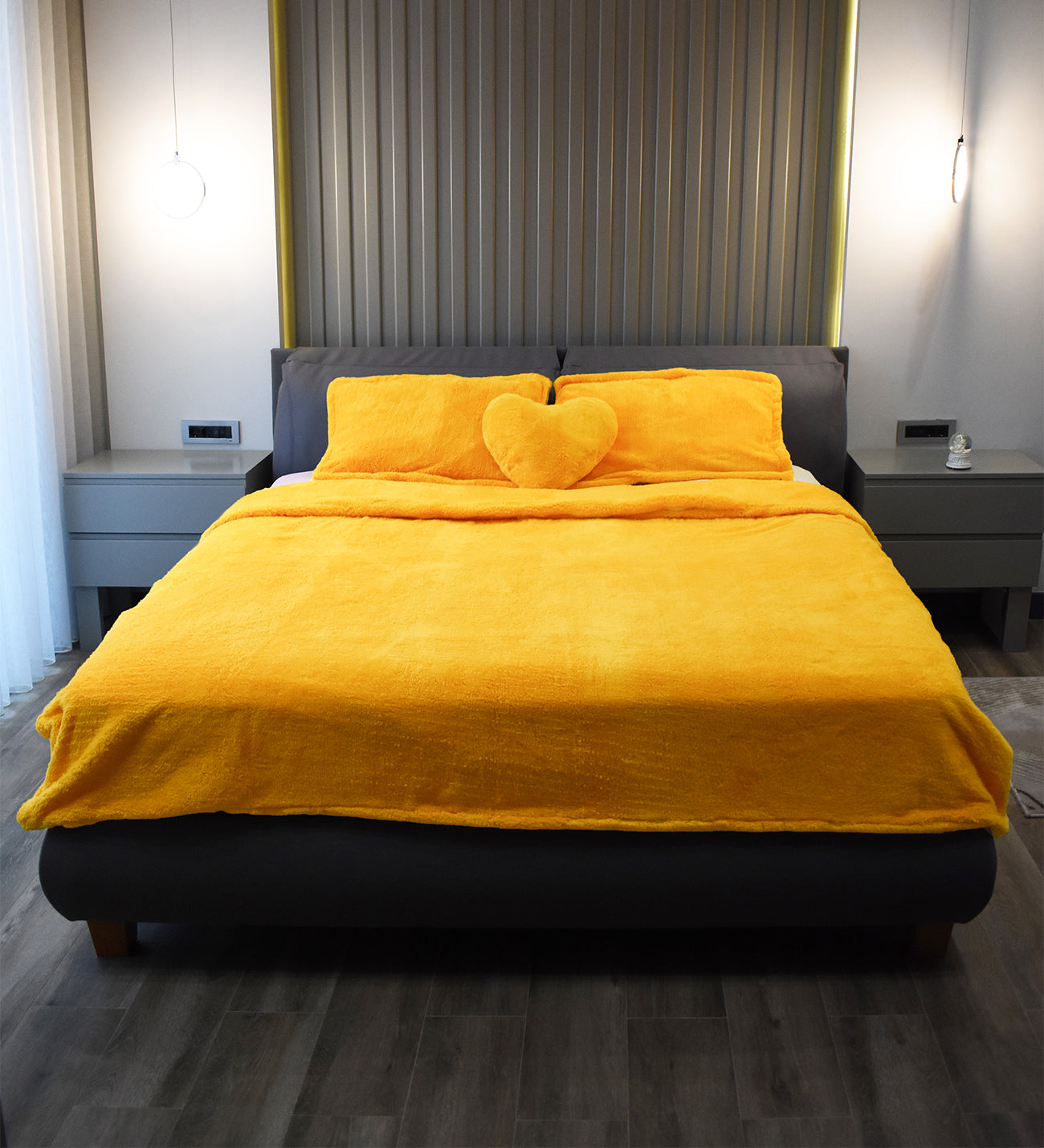 Çift Kişilik Pelüş Nevresim Takımı